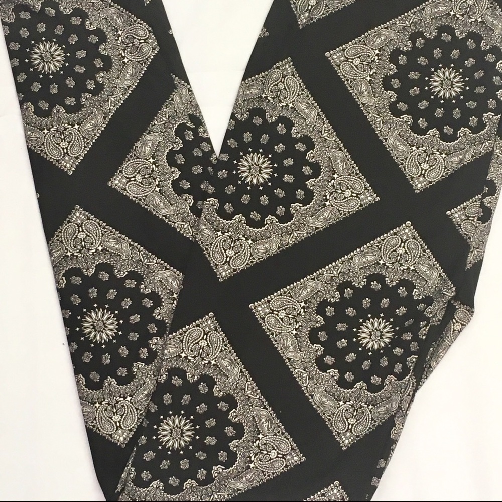Bandana print Super Soft TC leggings